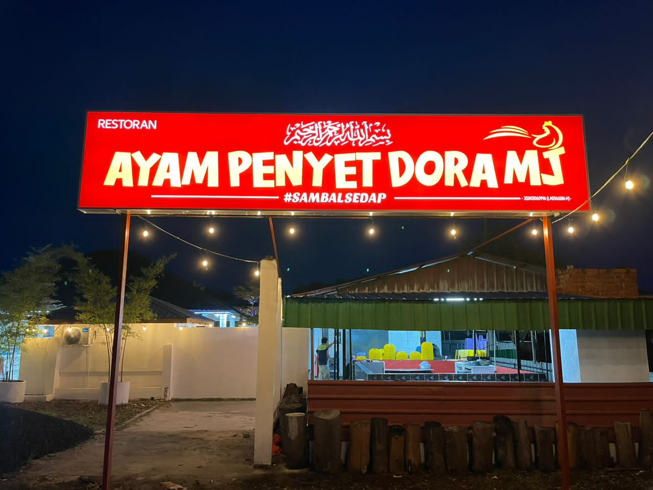 Tentang Restoran