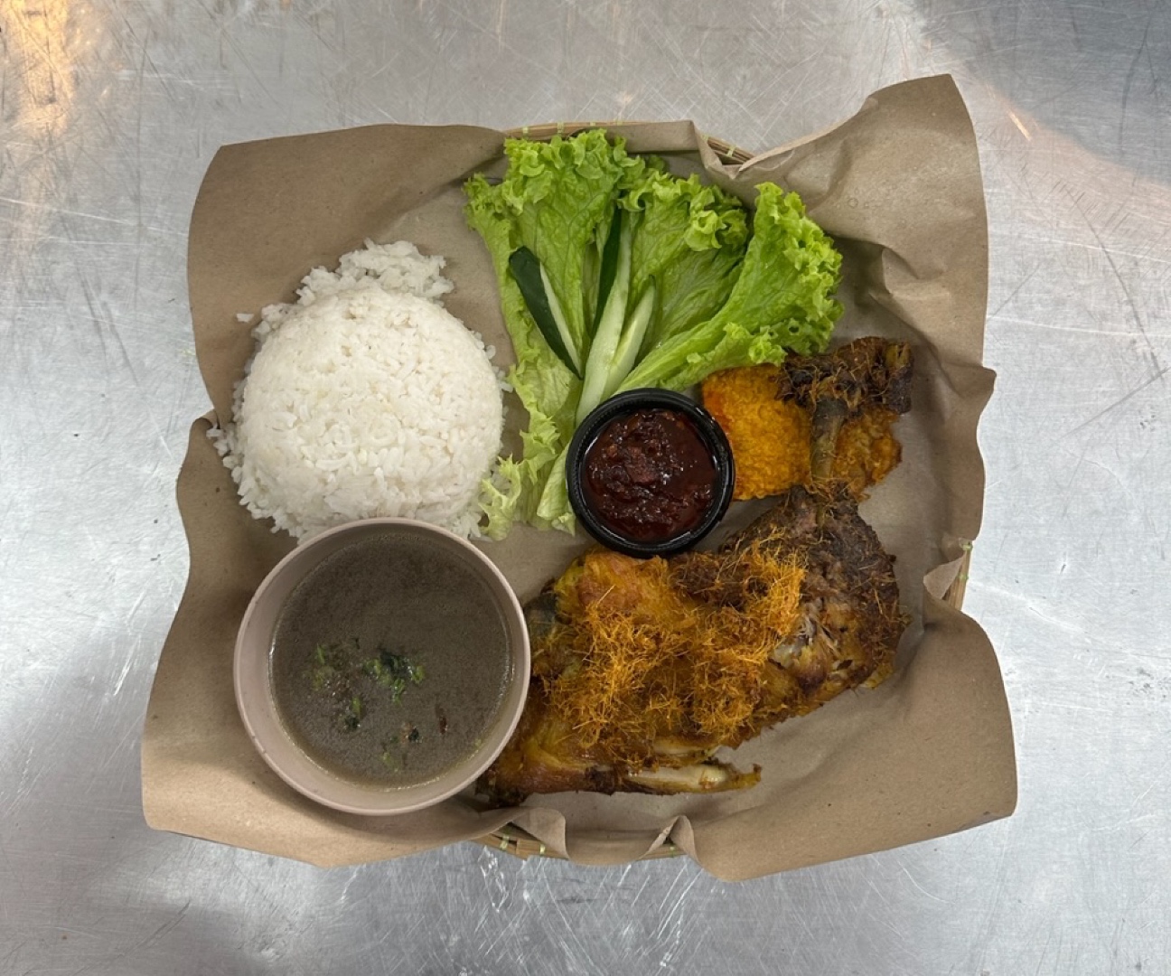 Set Nasi Ayam Penyet Dara